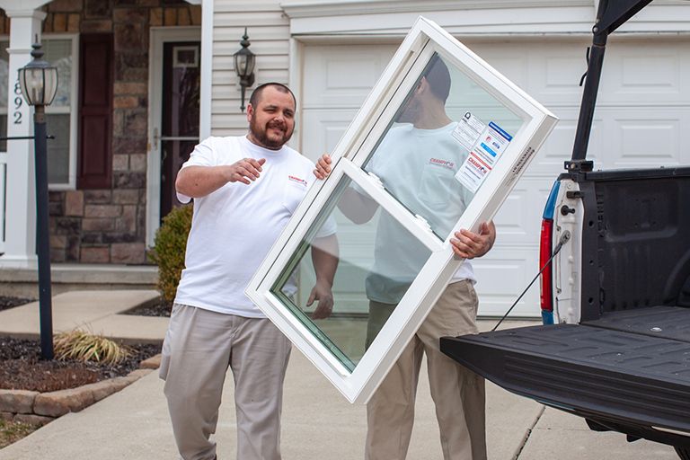 Champion installer putting in new window